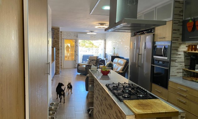 Venta - Bungalow -
Torrevieja - Playa del cura
