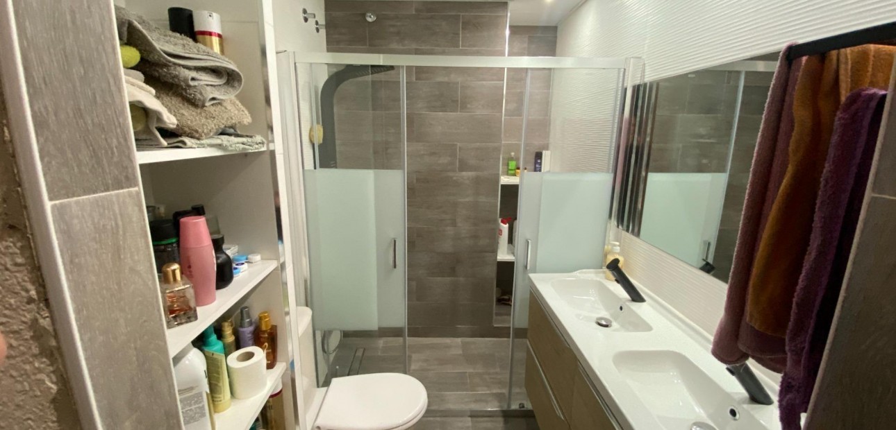 Venta - Bungalow -
Torrevieja - Playa del cura
