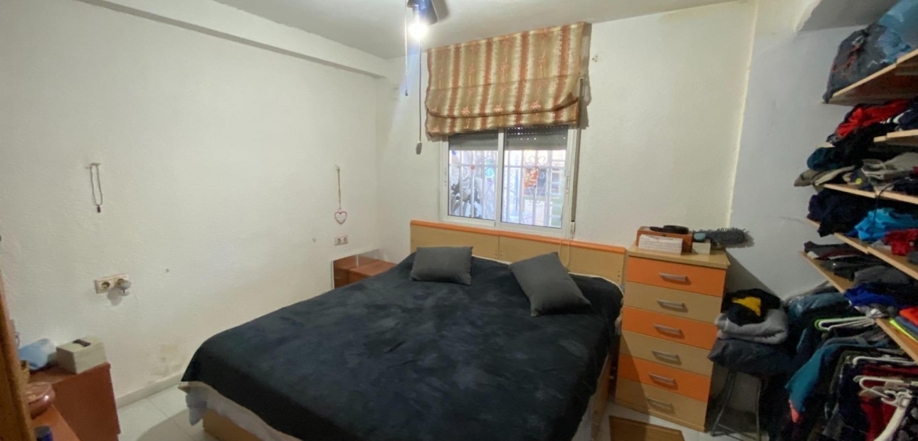 Venta - Bungalow -
Torrevieja - Playa del cura