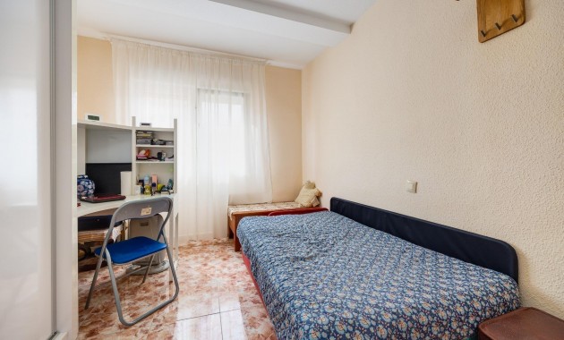 Herverkoop - Penthouse -
Torrevieja - Playa del cura