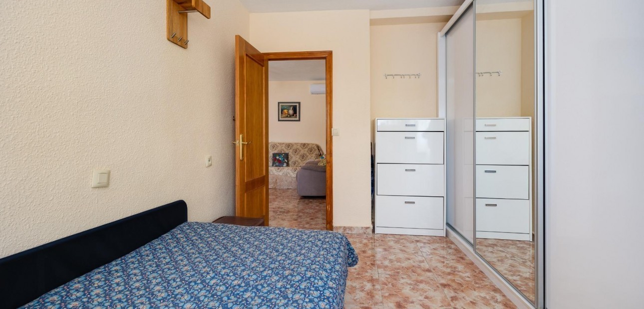 Herverkoop - Penthouse -
Torrevieja - Playa del cura
