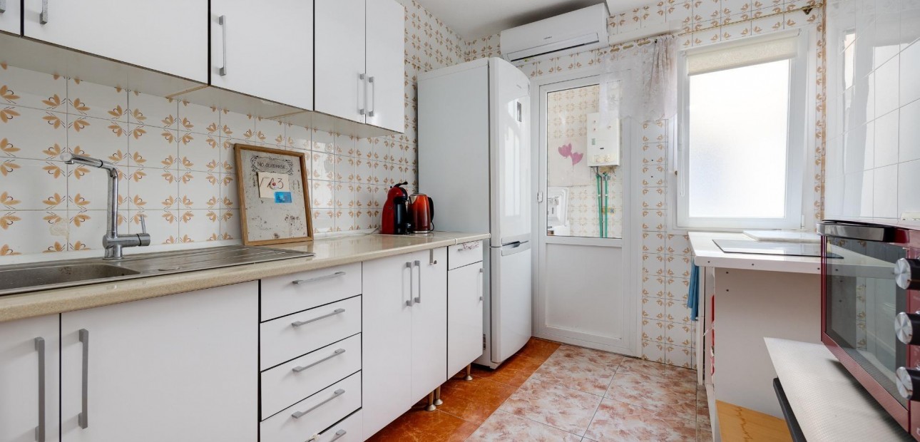 Herverkoop - Penthouse -
Torrevieja - Playa del cura