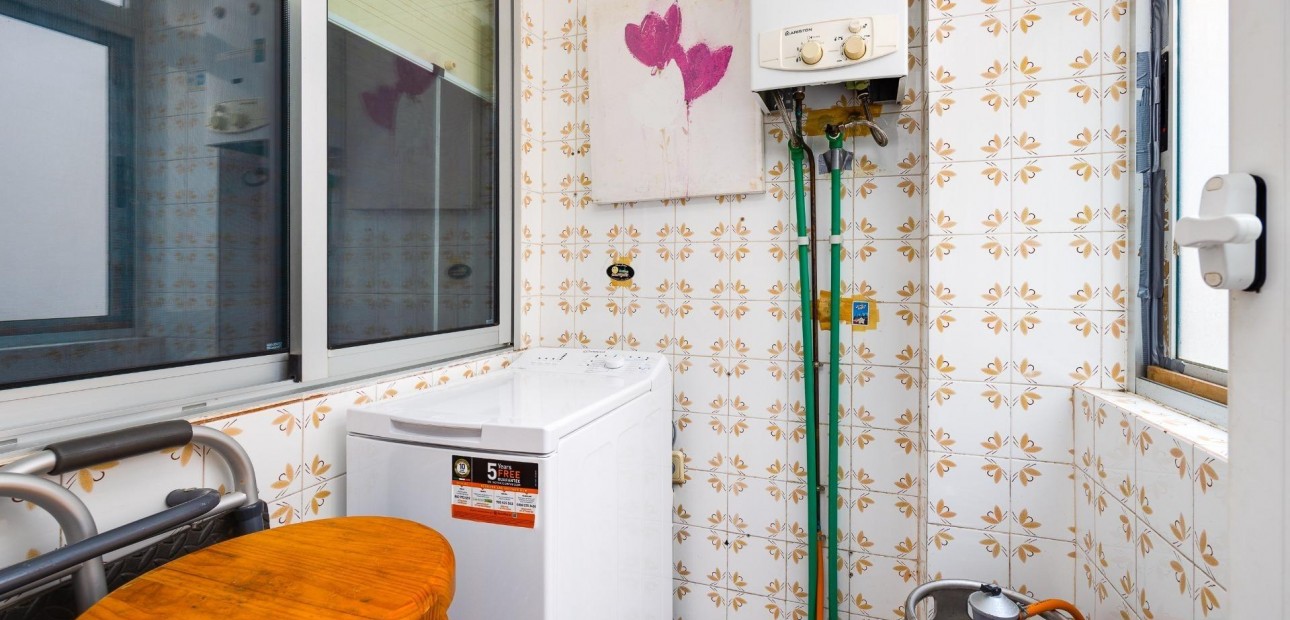 Herverkoop - Penthouse -
Torrevieja - Playa del cura
