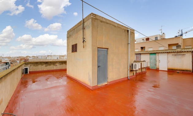 Herverkoop - Penthouse -
Torrevieja - Playa del cura
