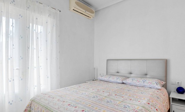 Sale - Villa -
Ciudad Quesada