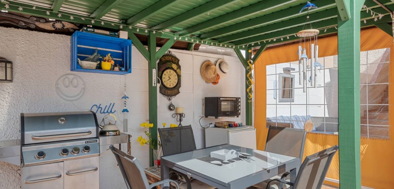 Sale - Villa -
Ciudad Quesada