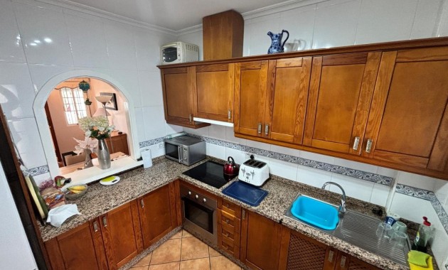 Herverkoop - Villa -
Algorfa - Costa blanca sur