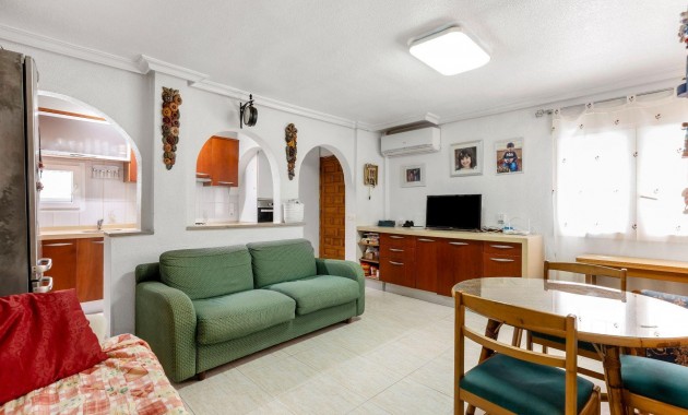 Herverkoop - Terraced house -
Torrevieja - Los Europeos
