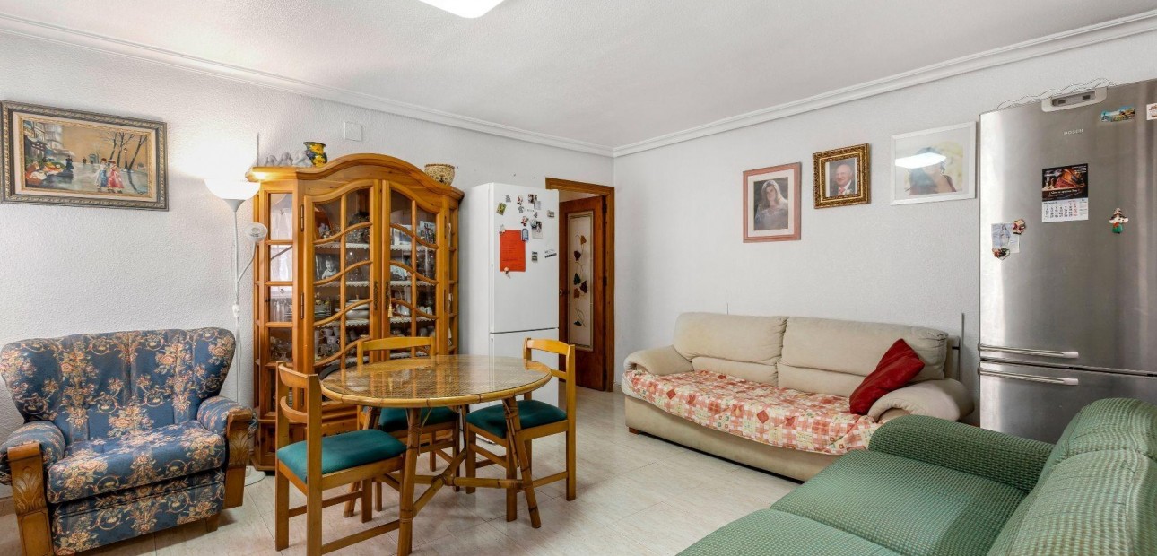 Herverkoop - Terraced house -
Torrevieja - Los Europeos