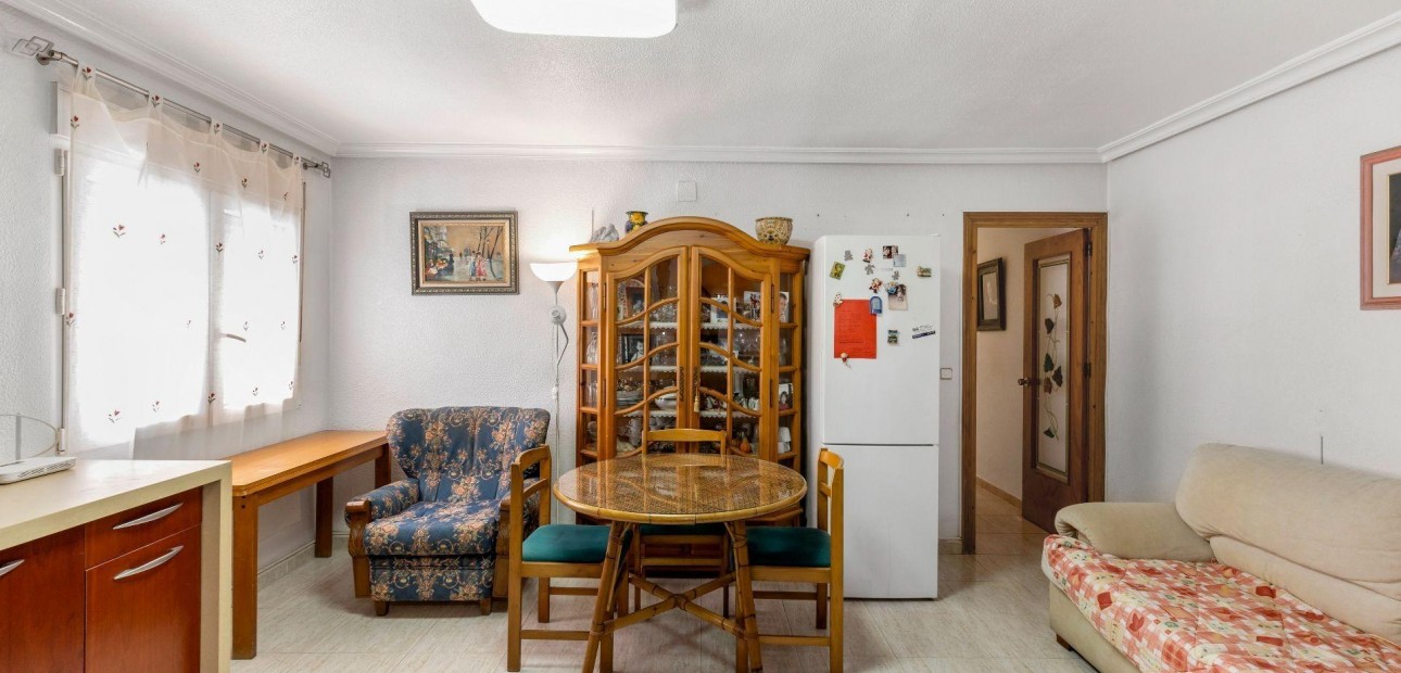 Herverkoop - Terraced house -
Torrevieja - Los Europeos