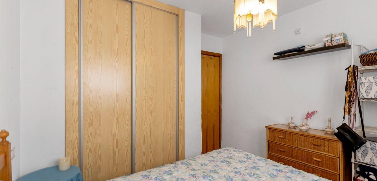 Herverkoop - Terraced house -
Torrevieja - Los Europeos
