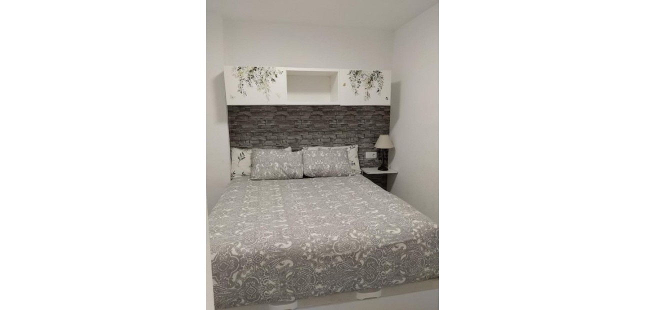 Venta - Apartamento / piso -
Torrevieja - Torreblanca