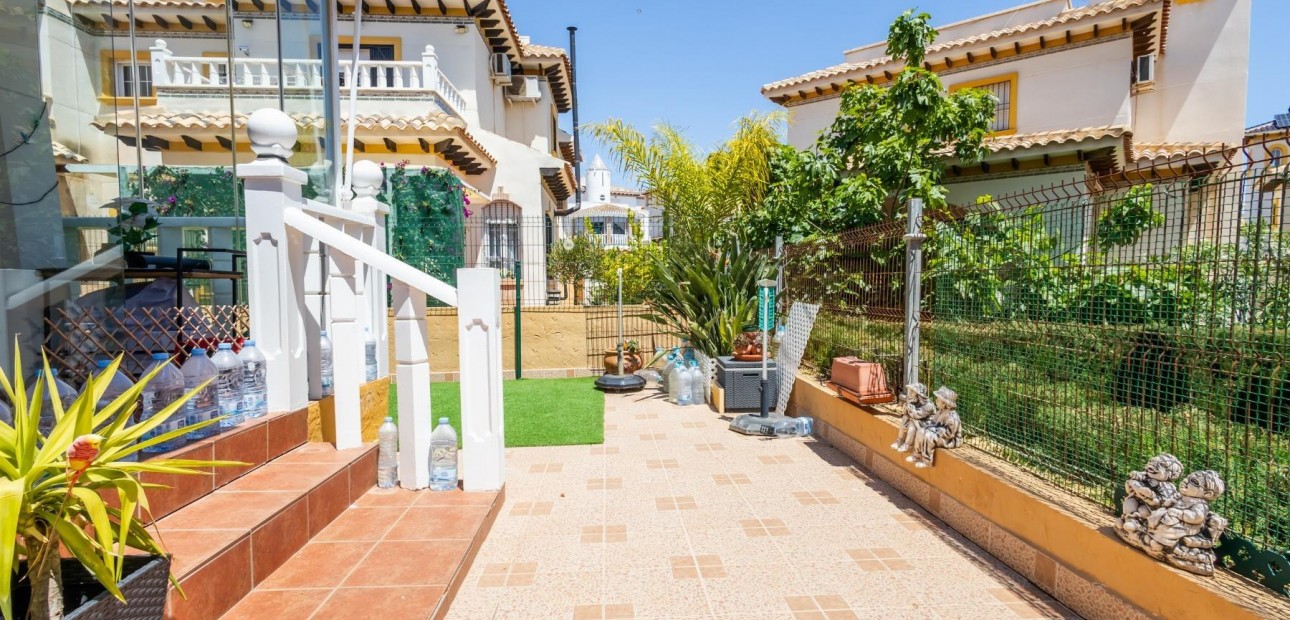 Sale - Duplex -
Orihuela Costa - PAU 26