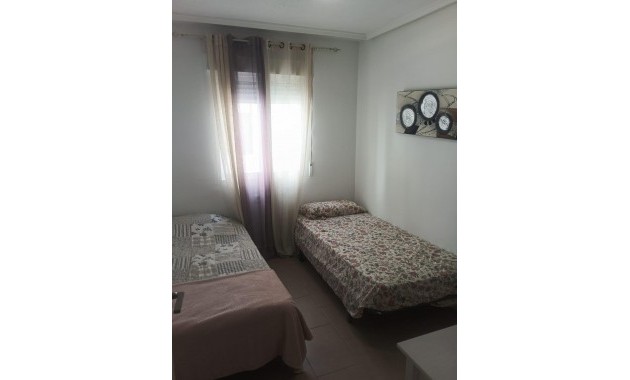 Herverkoop - Penthouse -
Torrevieja - Playa del cura