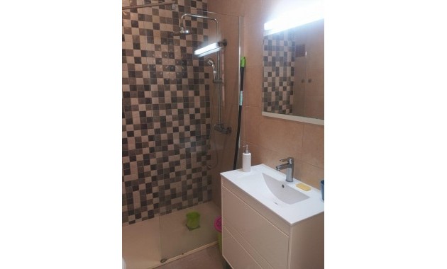 Herverkoop - Penthouse -
Torrevieja - Playa del cura