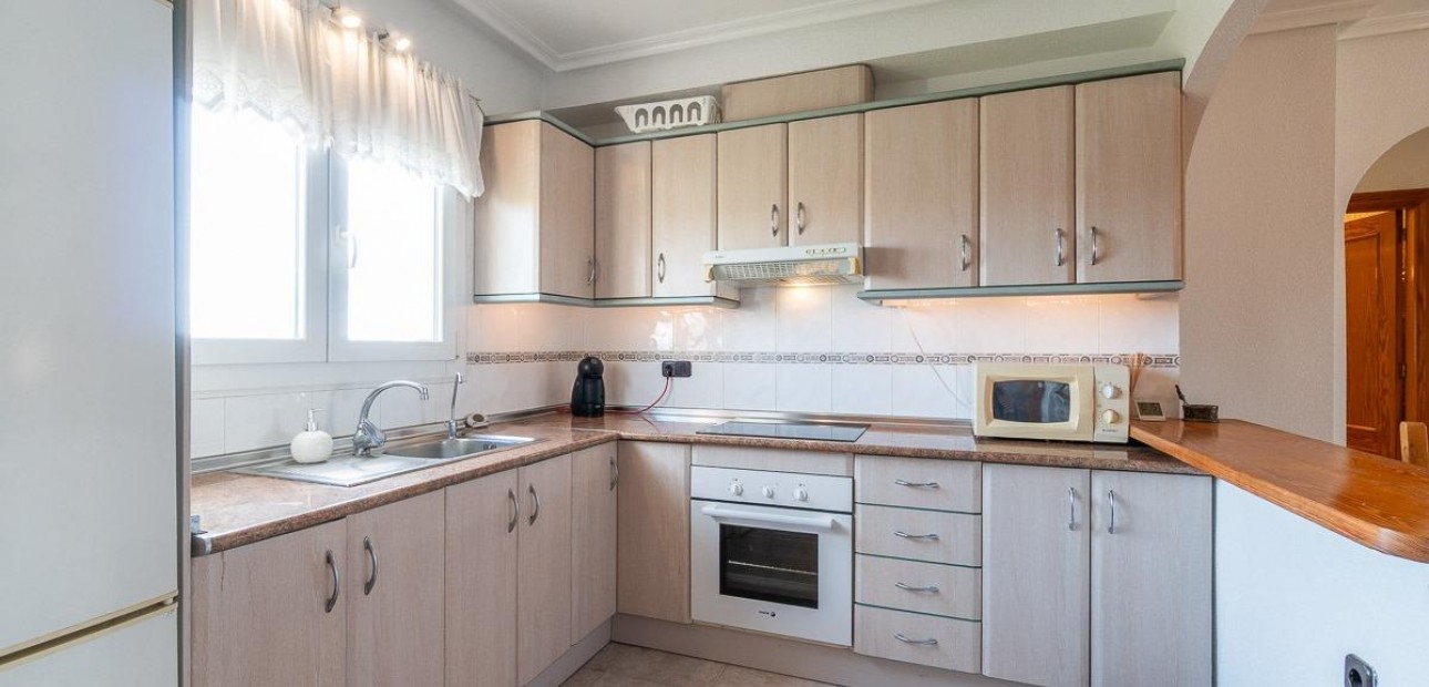 Herverkoop - Penthouse -
Orihuela Costa - Playa Flamenca