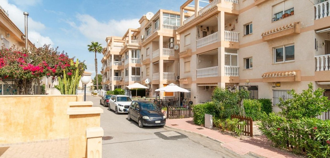 Herverkoop - Penthouse -
Orihuela Costa - Playa Flamenca