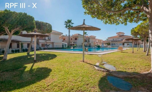 Herverkoop - Penthouse -
Orihuela Costa - Playa Flamenca