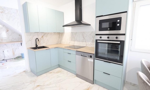 Venta - Terraced house -
Torrevieja - San luis