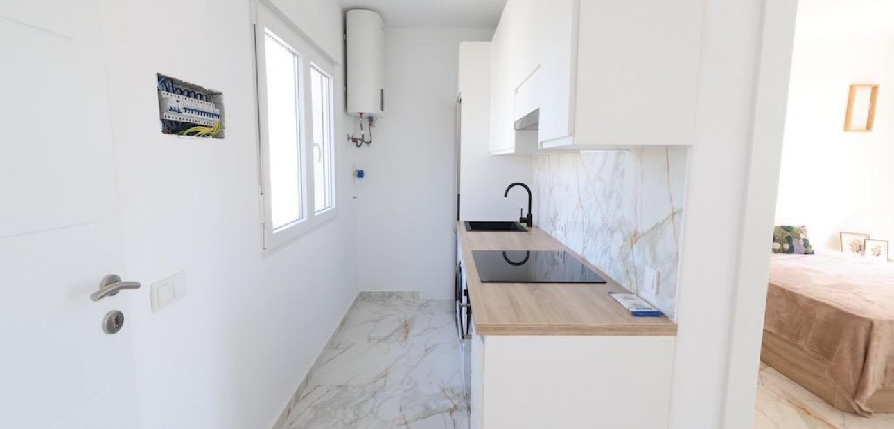 Venta - Terraced house -
Torrevieja - San luis