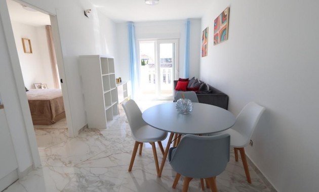 Venta - Terraced house -
Torrevieja - San luis