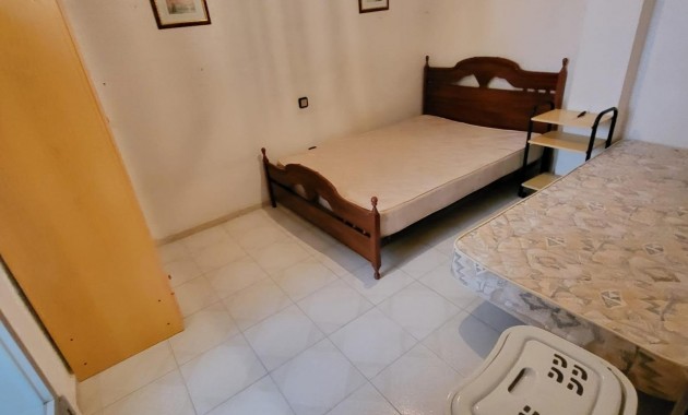 Sale - Apartment / flat -
Torrevieja - torrevieja