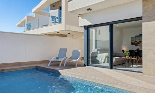 Venta - Villa -
San Miguel de Salinas