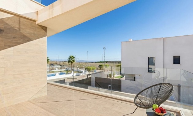 Venta - Villa -
San Miguel de Salinas