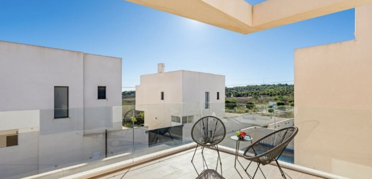 Venta - Villa -
San Miguel de Salinas