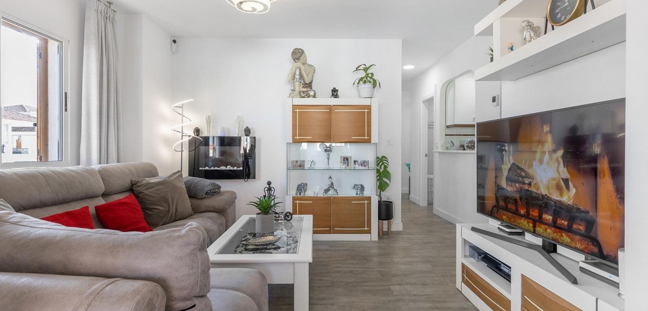 Venta - Apartamento / piso -
Torrevieja - La Mata