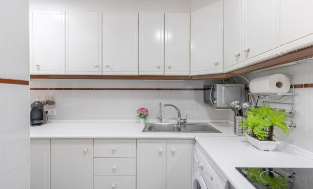 Venta - Apartamento / piso -
Torrevieja - La Mata