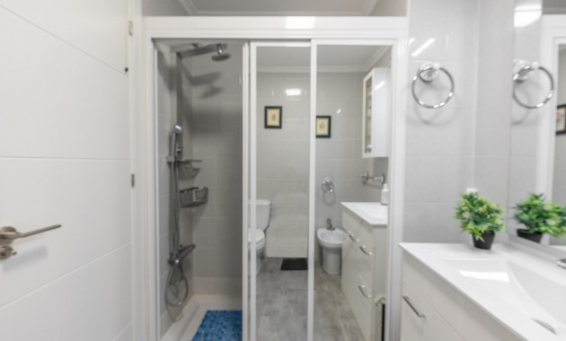 Venta - Apartamento / piso -
Torrevieja - La Mata