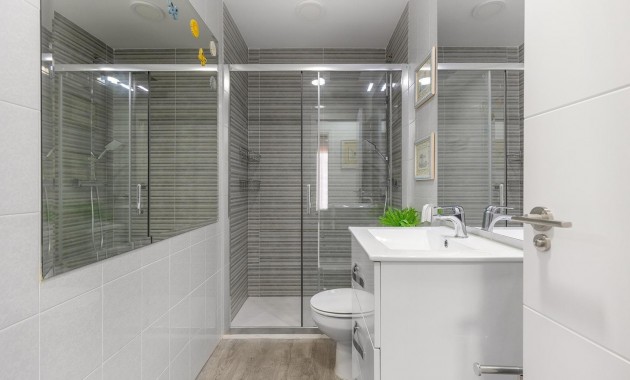 Venta - Apartamento / piso -
Torrevieja - La Mata