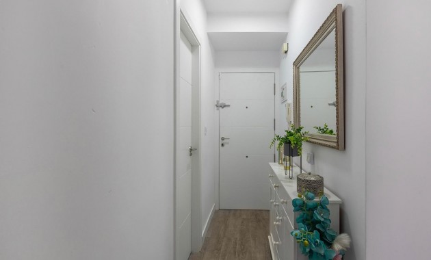 Venta - Apartamento / piso -
Torrevieja - La Mata