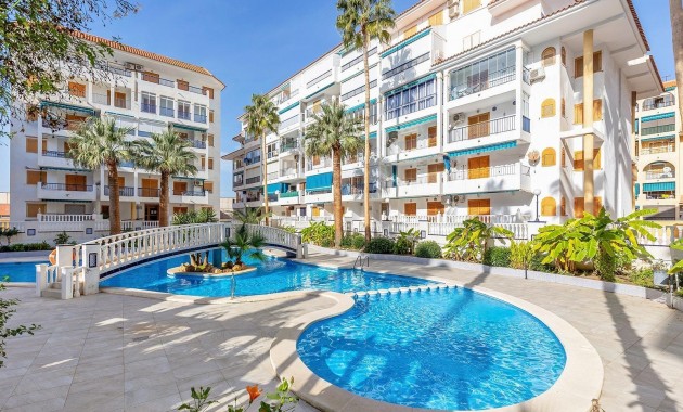 Venta - Apartamento / piso -
Torrevieja - La Mata