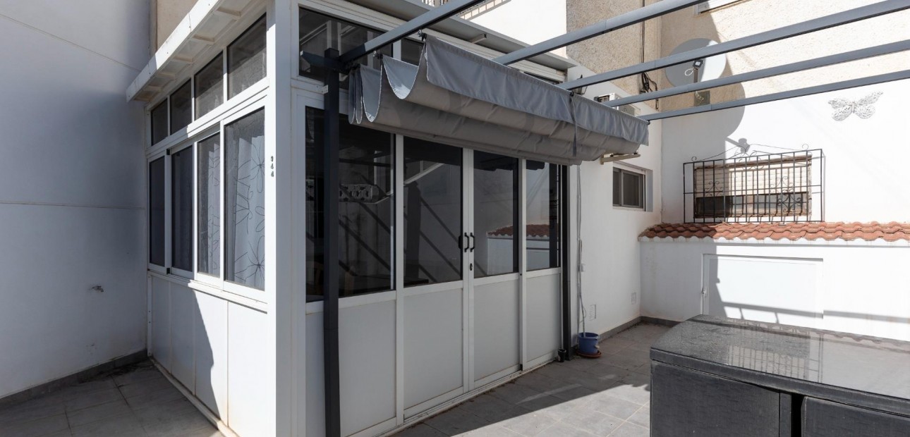 Venta - Bungalow -
Torrevieja - Torretas