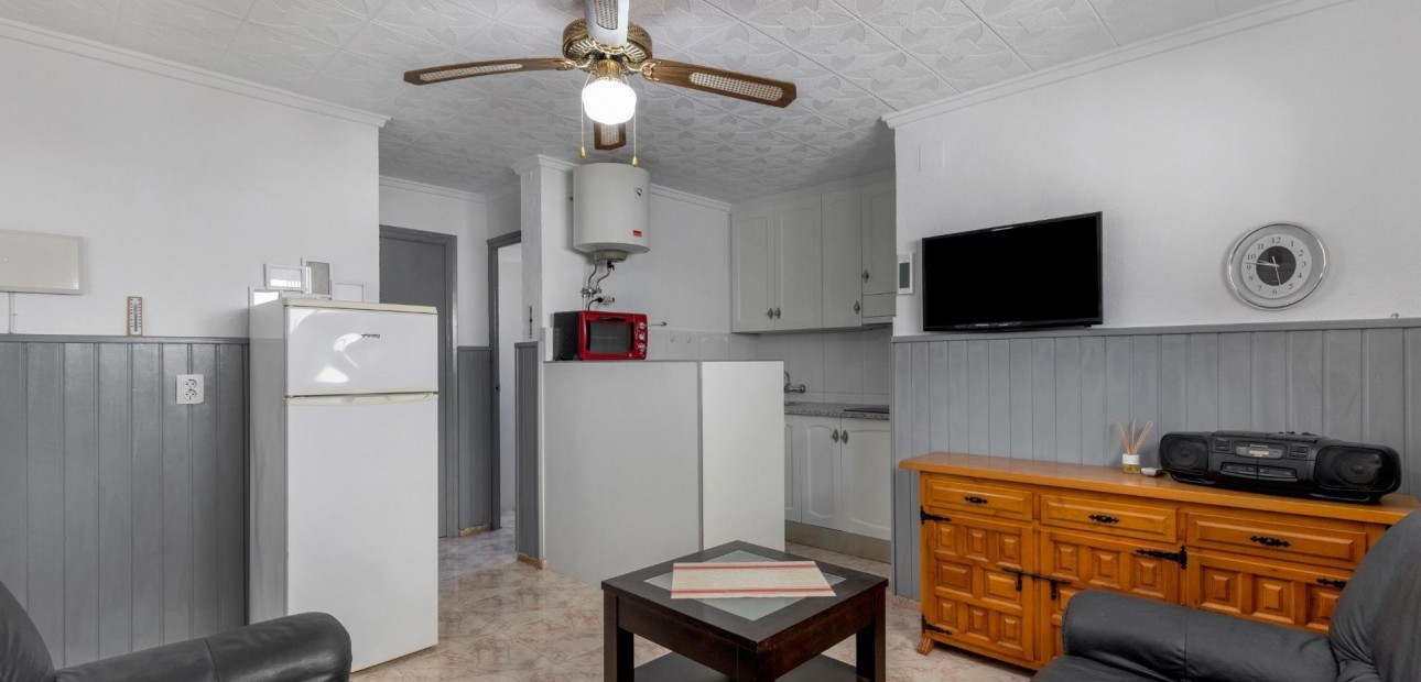 Venta - Bungalow -
Torrevieja - Torretas