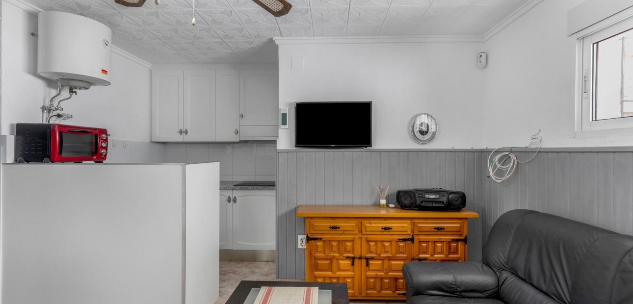 Venta - Bungalow -
Torrevieja - Torretas
