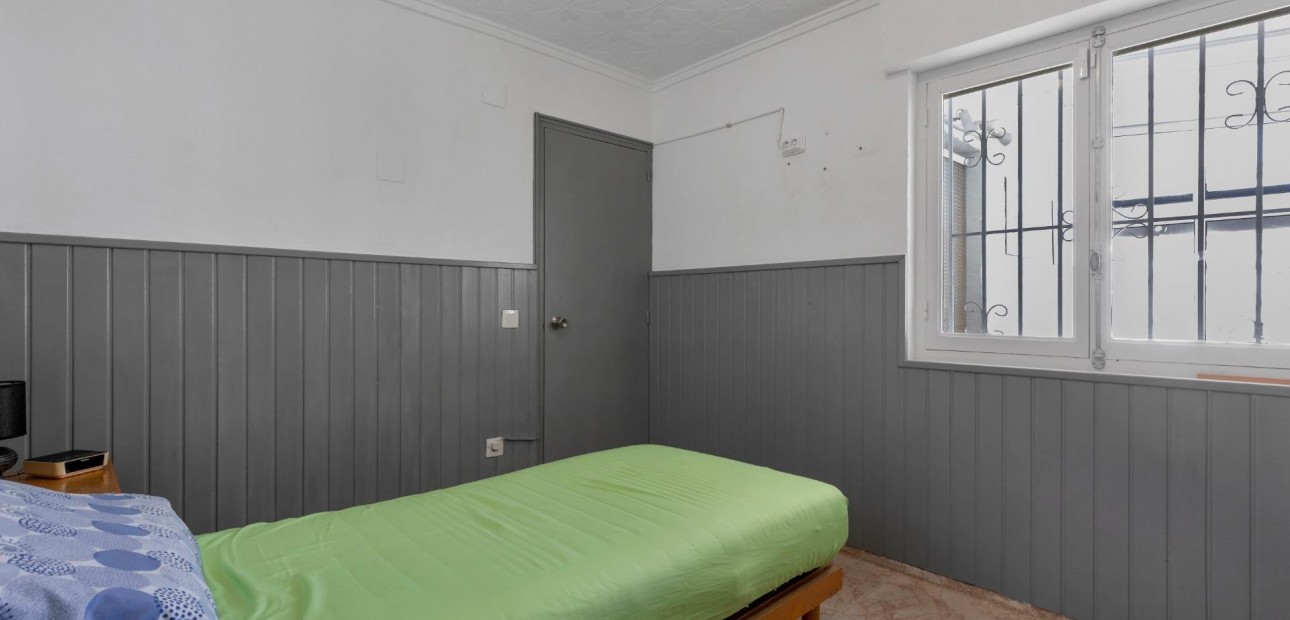Venta - Bungalow -
Torrevieja - Torretas