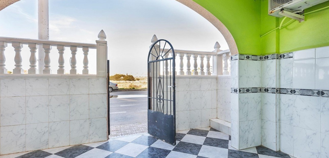 Herverkoop - Appartement / flat -
Torrevieja - La Mata pueblo