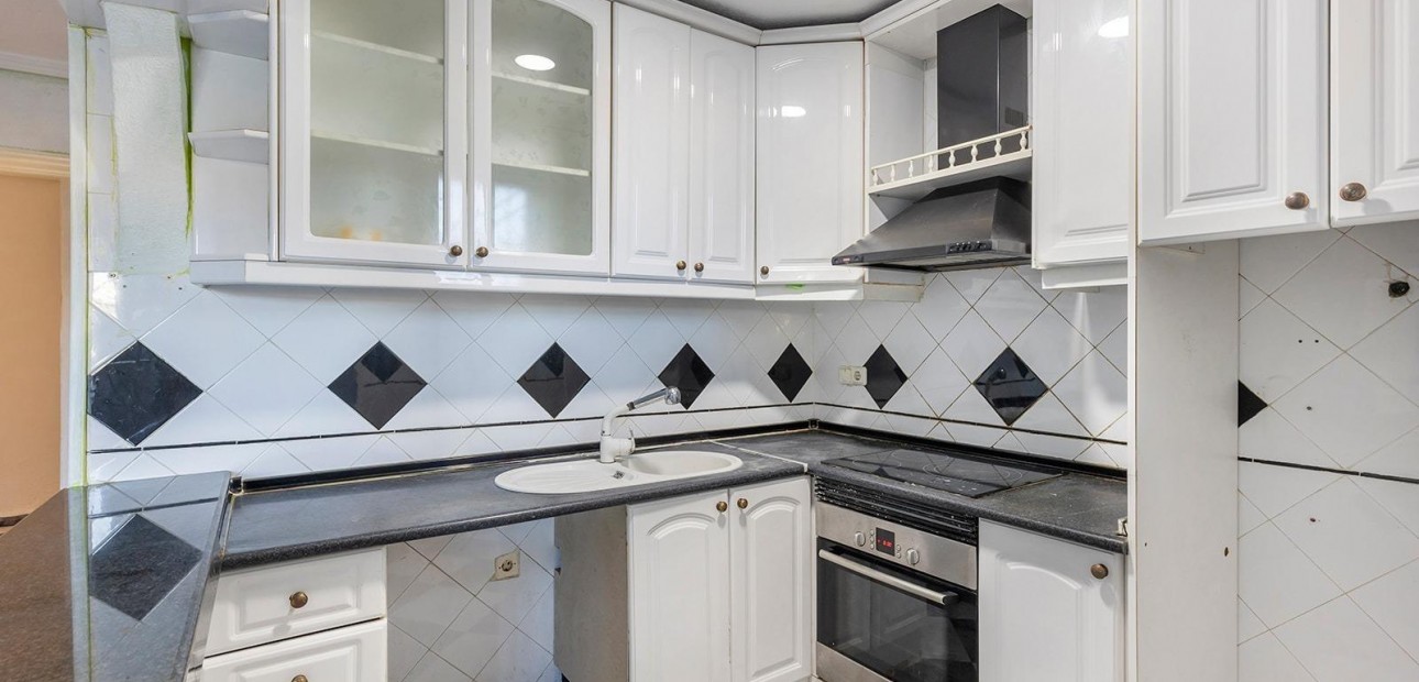 Herverkoop - Appartement / flat -
Torrevieja - La Mata pueblo