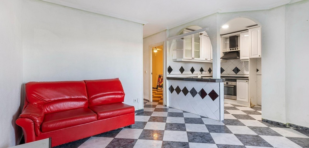Herverkoop - Appartement / flat -
Torrevieja - La Mata pueblo