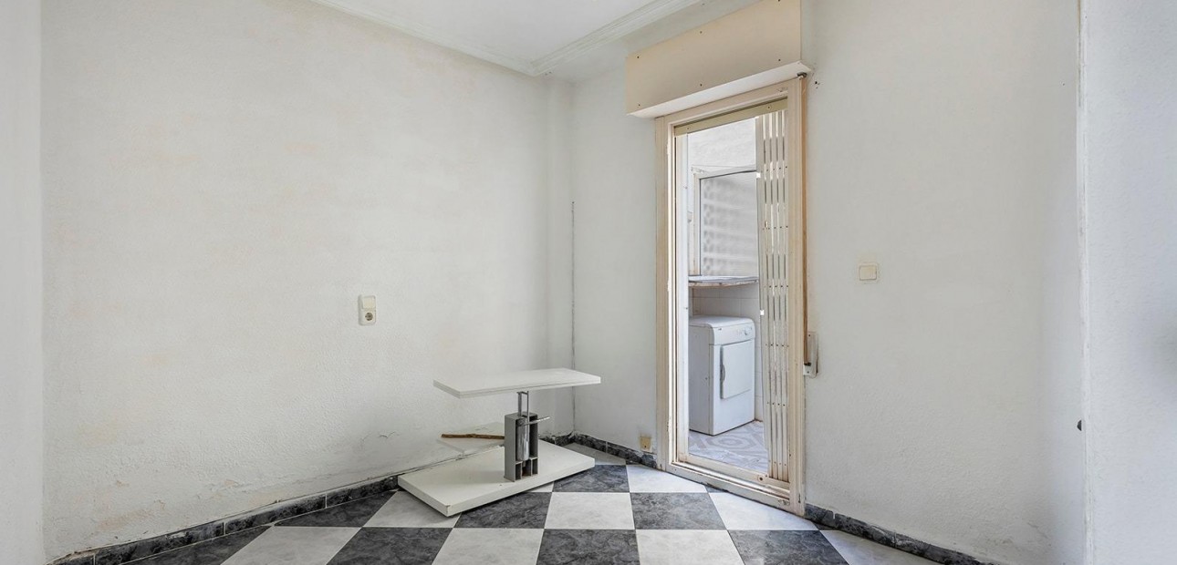 Herverkoop - Appartement / flat -
Torrevieja - La Mata pueblo