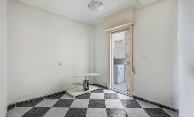Herverkoop - Appartement / flat -
Torrevieja - La Mata pueblo