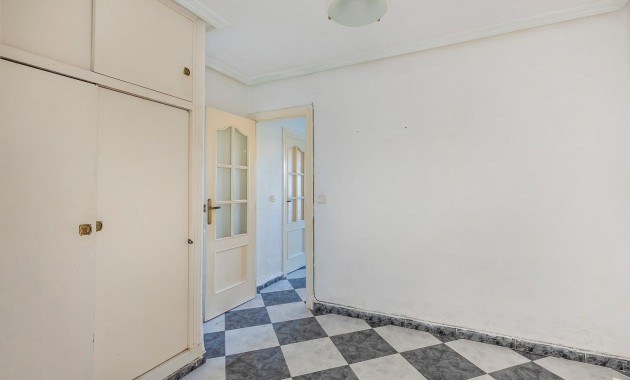 Herverkoop - Appartement / flat -
Torrevieja - La Mata pueblo