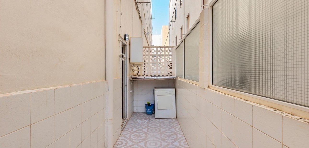 Herverkoop - Appartement / flat -
Torrevieja - La Mata pueblo