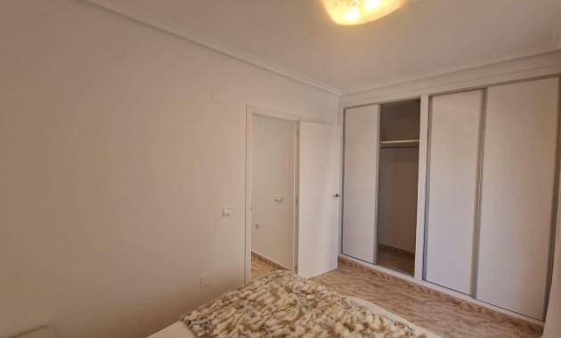 Herverkoop - Triplex -
Orihuela Costa - Los Dolses