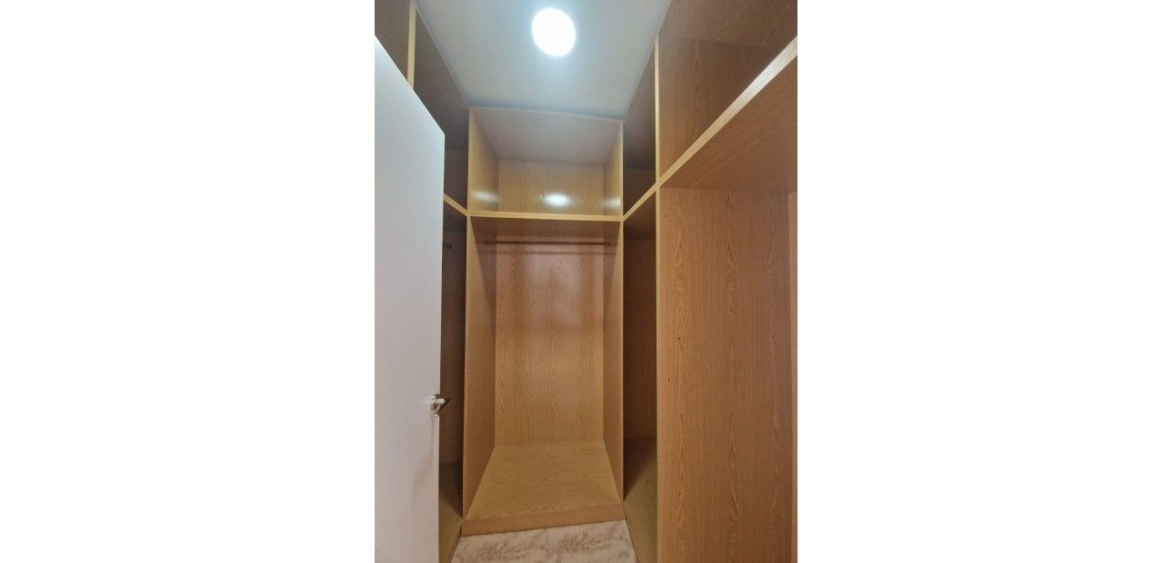Herverkoop - Triplex -
Orihuela Costa - Los Dolses
