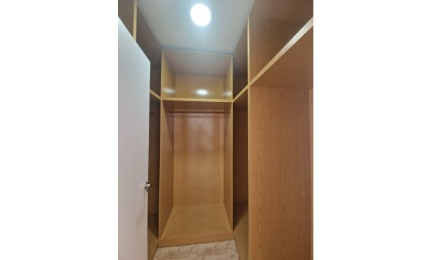 Herverkoop - Triplex -
Orihuela Costa - Los Dolses