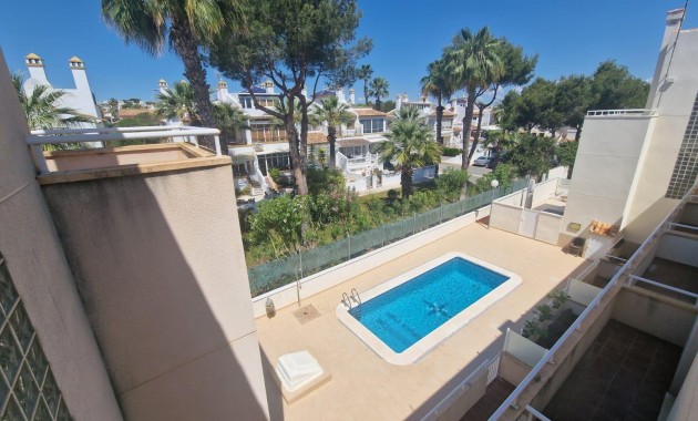 Herverkoop - Triplex -
Orihuela Costa - Los Dolses